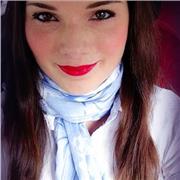 Laureata in lingue straniere impartisce lezioni di spagnolo a tutti i livelli